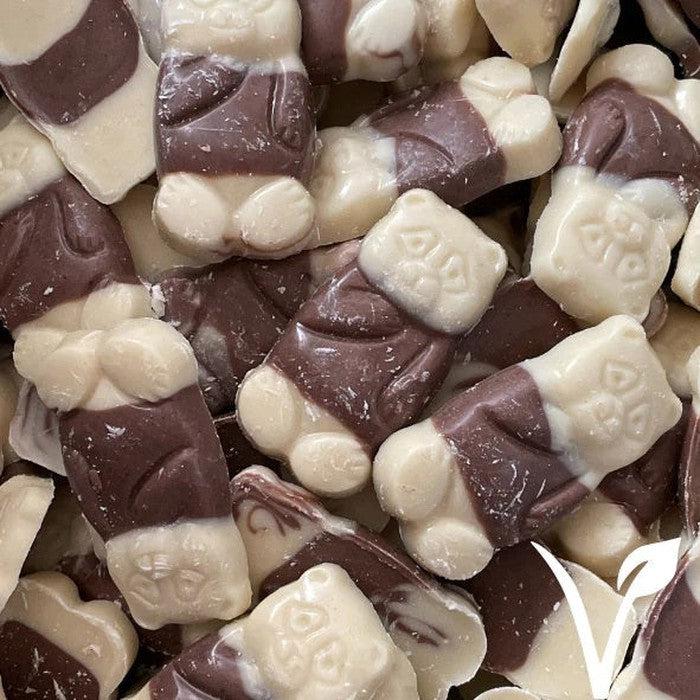 http://www.giantbradleyssweetshop.com/cdn/shop/files/Choco-Pandas.jpg?v=1698729125